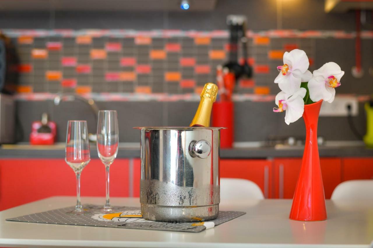 Bluebenalmadena 200Meters From The Beach With Jacuzzi And Rooftop Terrace (Adults Only) Exterior photo